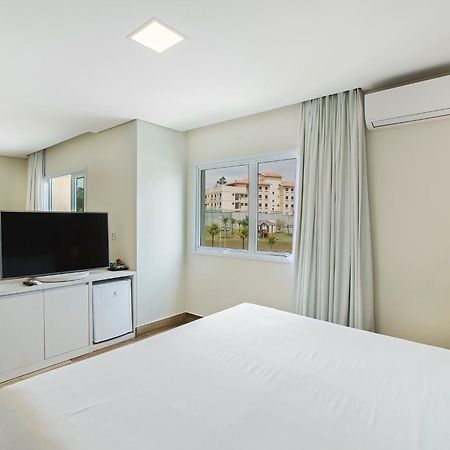 Vinhedo Plaza Hotel Exterior foto